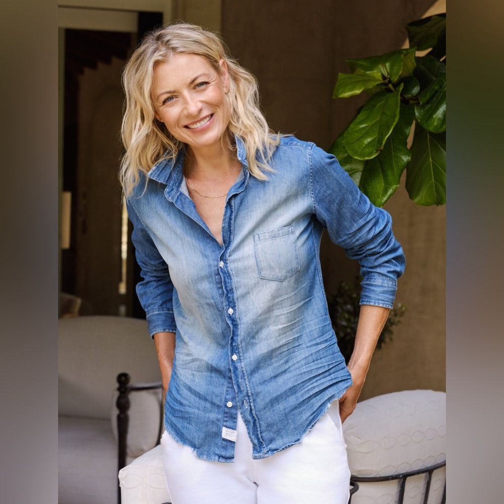 Frank & Eileen Barry Denim Button Up in Distressed Vintage Wash - Picture 7 of 9